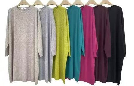 Oversized Knit Round-Neck Dress